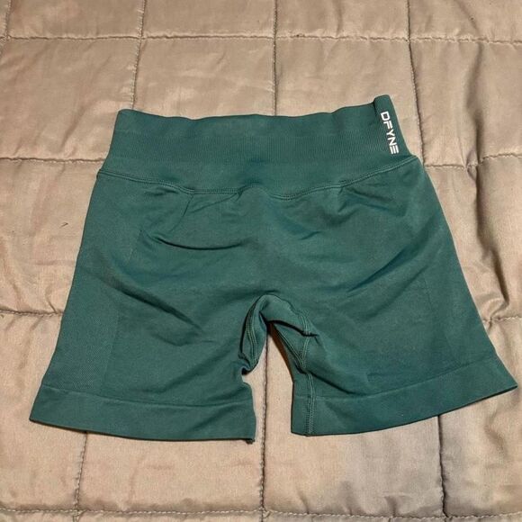 Dfyne Pants - DFYNE IMPACT Shorts — Pine | S